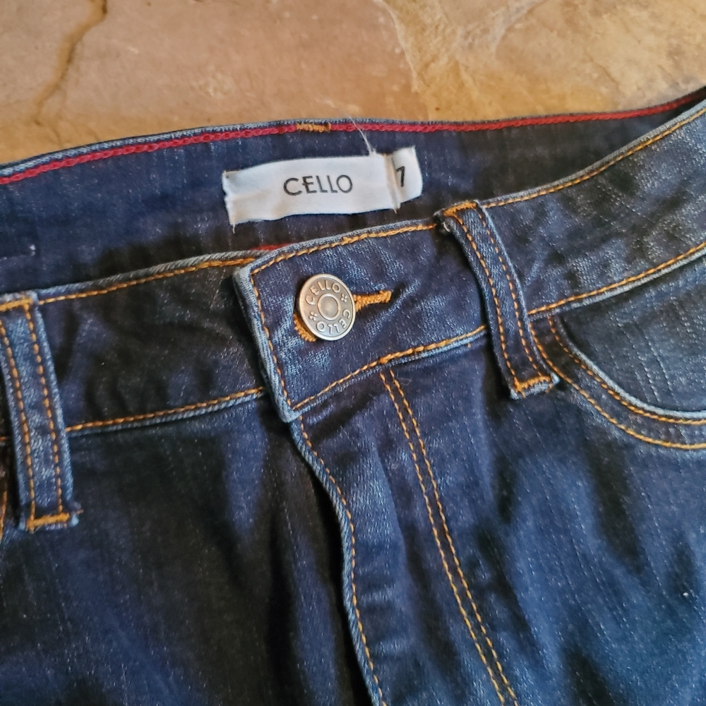 Cello high waisted jeans size 7